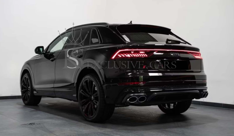 Audi SQ8 * B&O * MATRIX * PANORAMA* CARBON* HUD* ВАКУУМ* , снимка 4 - Автомобили и джипове - 52233840