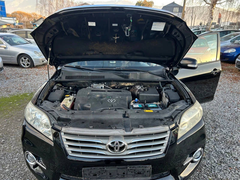Toyota Rav4 2.2-177к., снимка 11 - Автомобили и джипове - 52827405