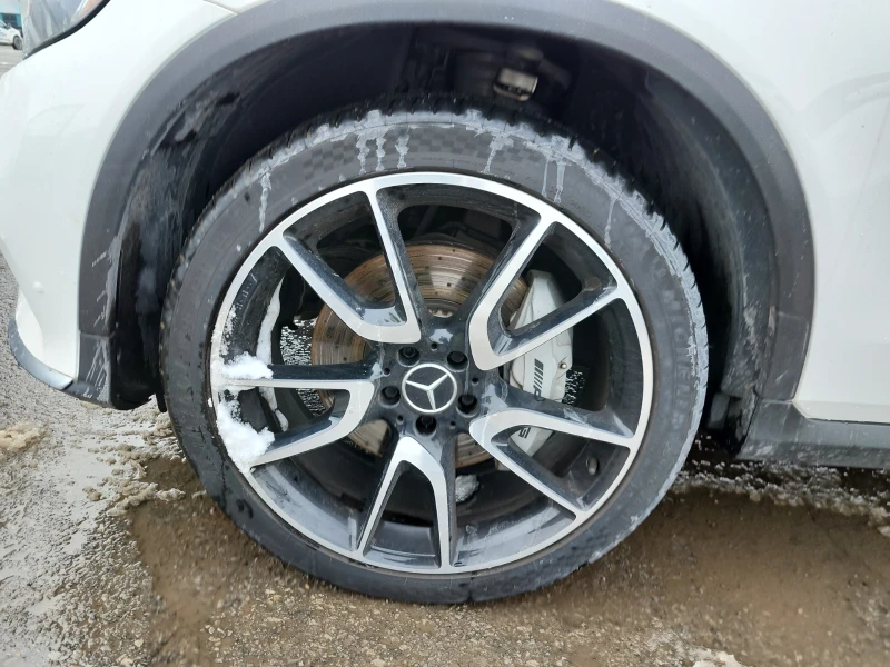 Mercedes-Benz GLC 43 AMG  CARFAX / КАМЕРА / PANO / NAVI/2 KEYS, снимка 11 - Автомобили и джипове - 53493294