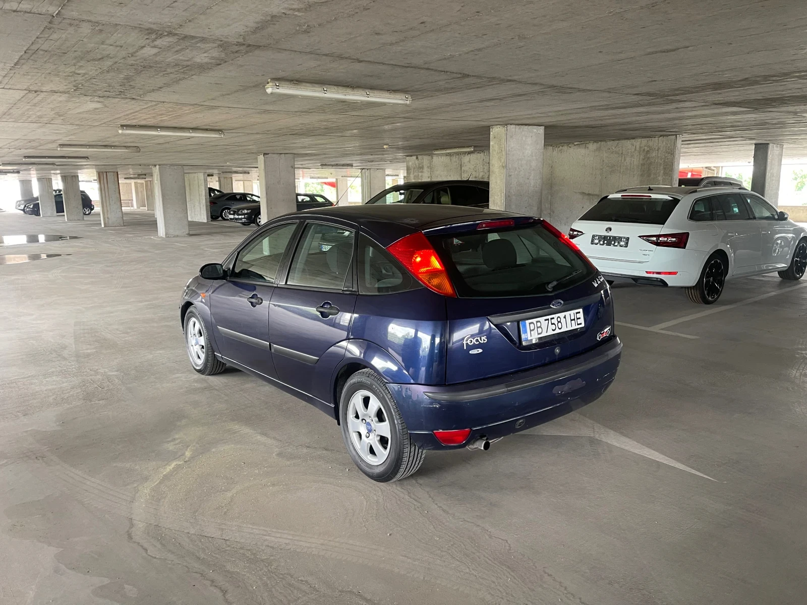 Ford Focus 1.6i ГАЗ КЛИМАТИК 4ВРАТИ НОВИ ЛЕТНИ И НОВИ ЗИМНИ - изображение 3