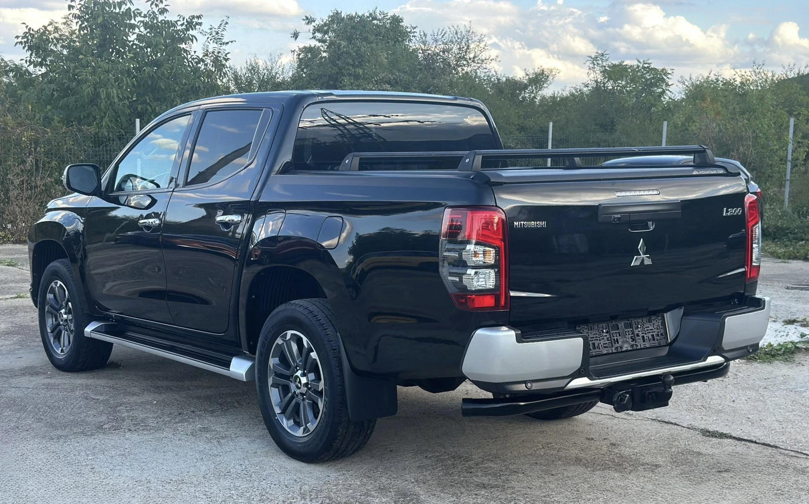 Mitsubishi L200 2.3DI-D Автомат Камера СЕРВИЗНА ИСТОРИЯ - изображение 5