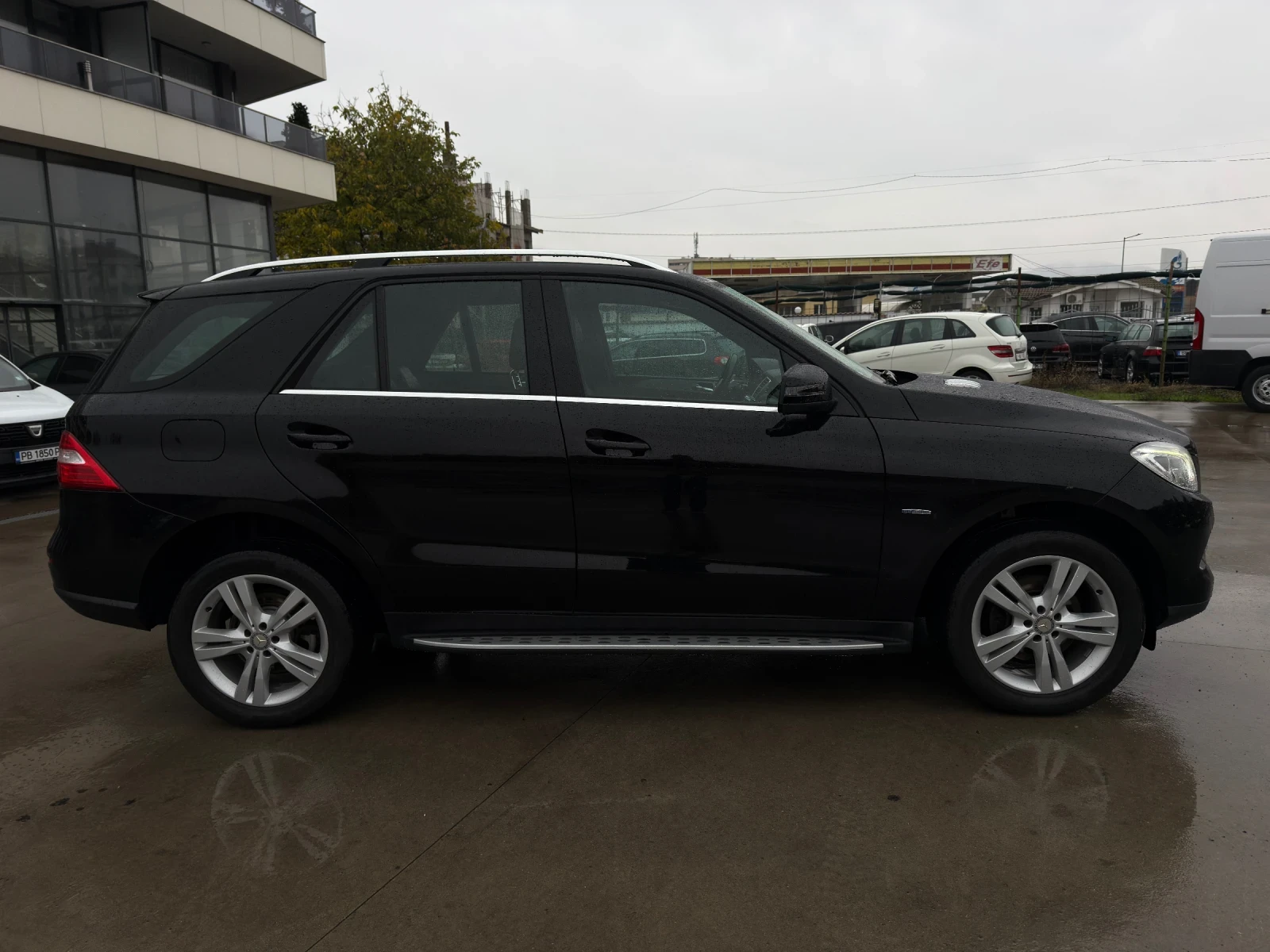 Mercedes-Benz ML 350 Sport/AMG/Обдухване/Подгряване/Камера/Паркинг асис - изображение 7