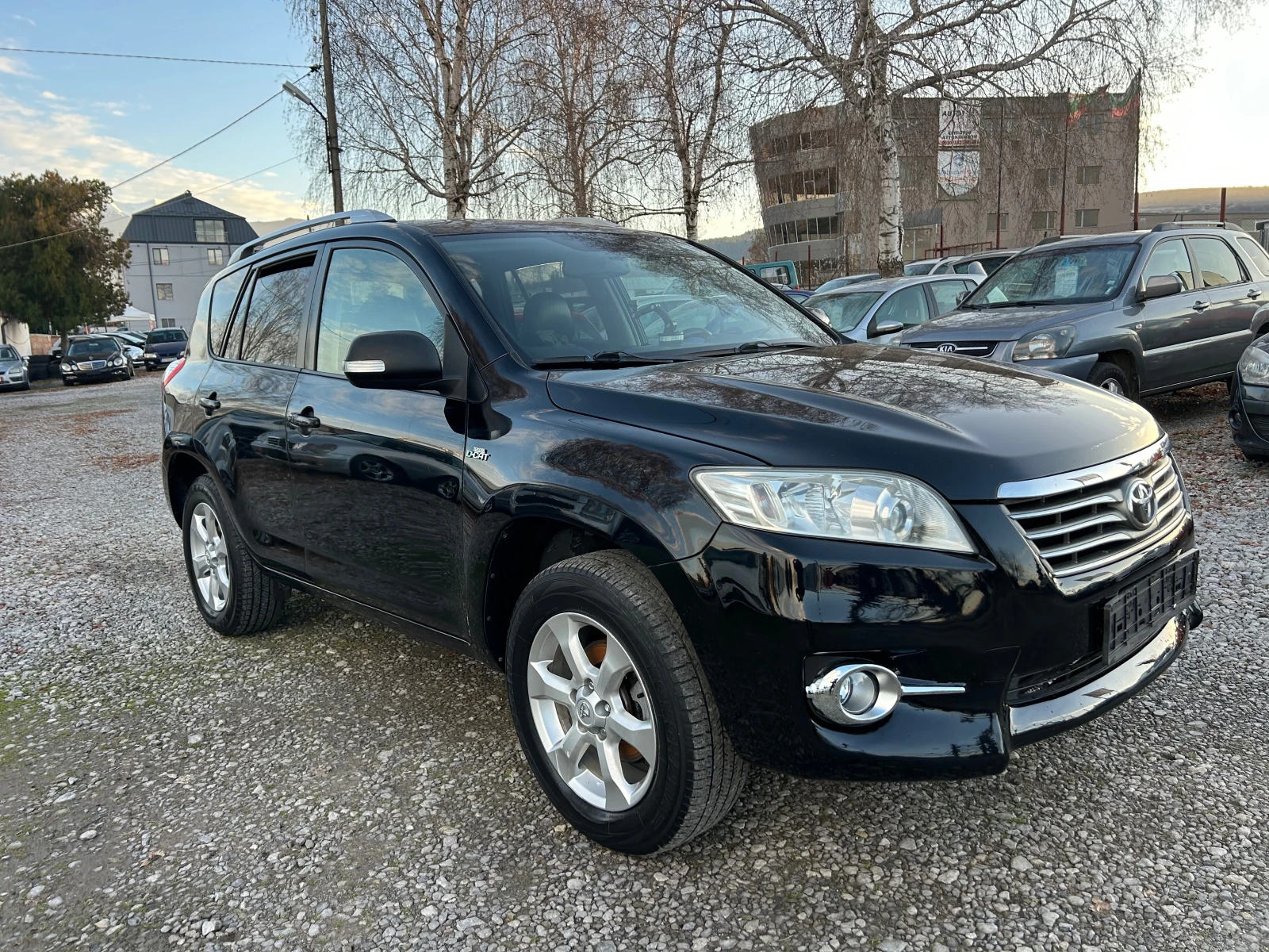 Toyota Rav4 2.2-177�. | Mobile.bg � ����������� 4