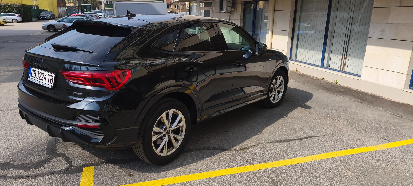 Audi Q3 Sportback, снимка 3 - Автомобили и джипове - 53859028