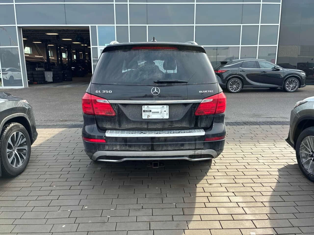 Mercedes-Benz GL 350 * BlueTEC * Дистроник * 360 камери * , снимка 4 - Автомобили и джипове - 54045846