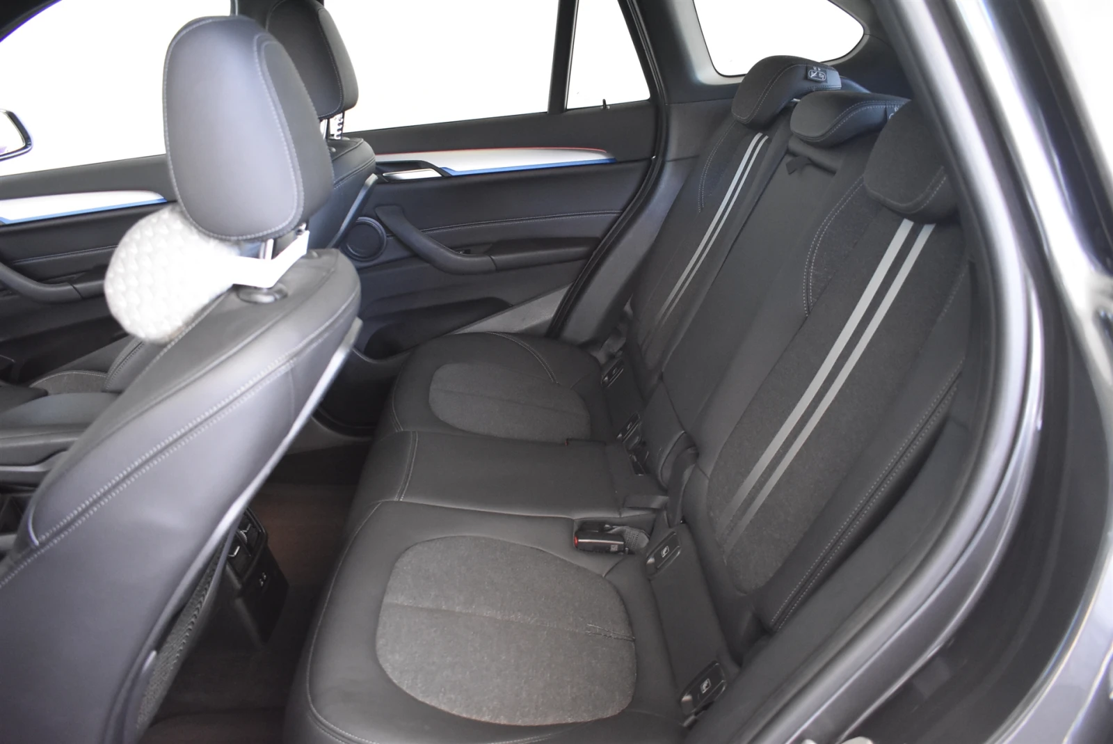 BMW X1 xDrive25e, снимка 8 - Автомобили и джипове - 54332812