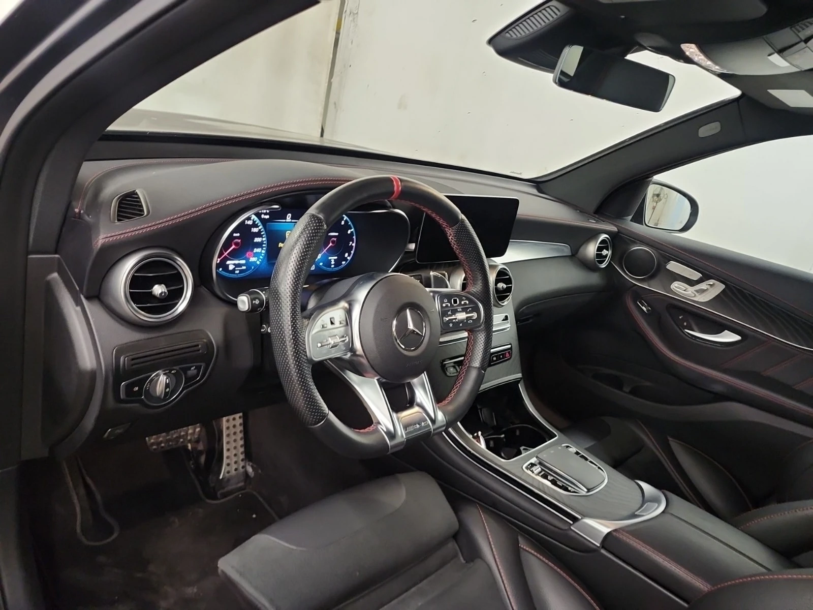 Mercedes-Benz GLC 43 AMG 4МАТIC* CARFAX* АВТОКРЕДИТ* , снимка 10 - Автомобили и джипове - 56082079