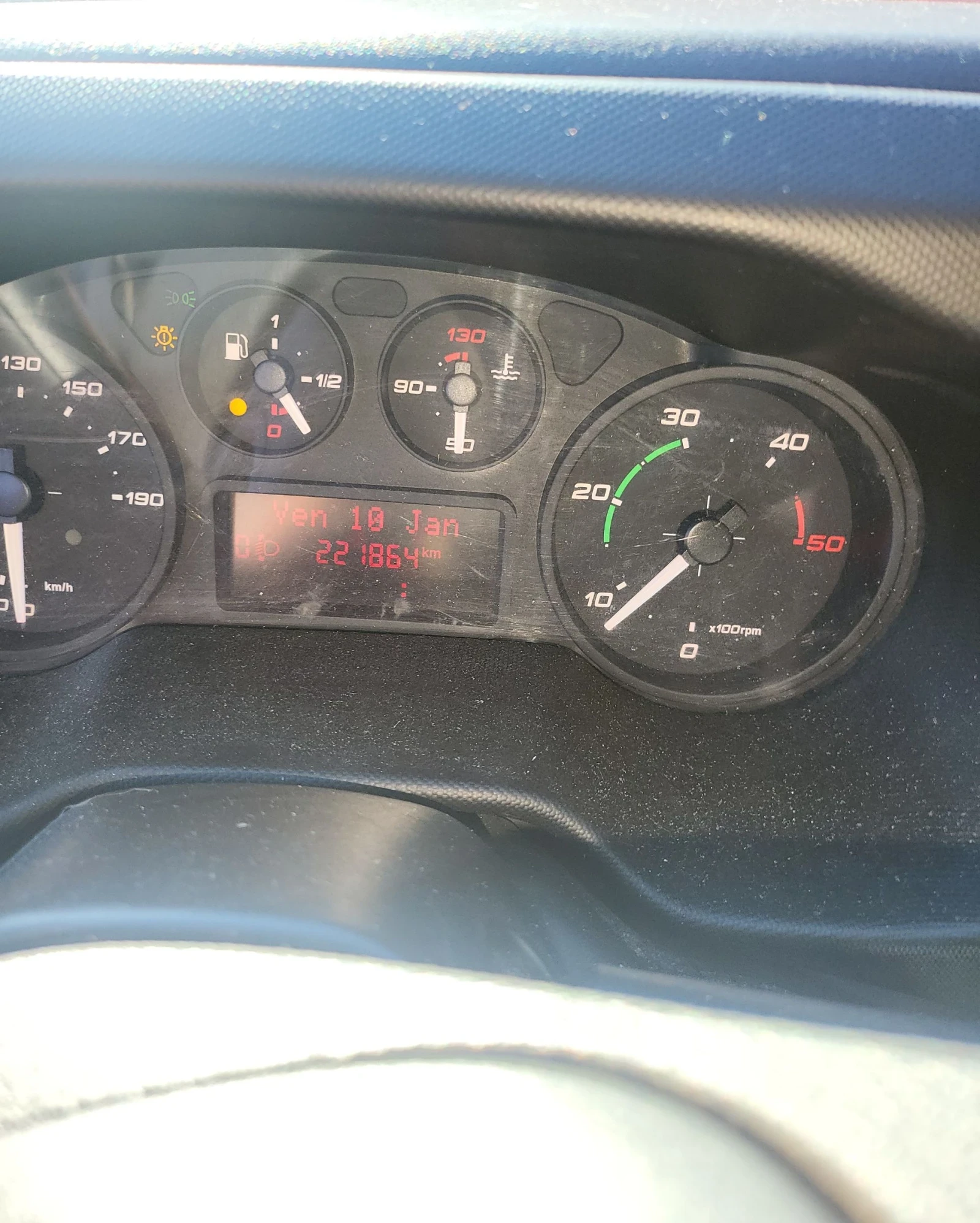 Iveco 35c13   -40  | Mobile.bg   12