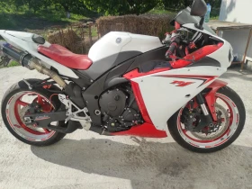  Yamaha YZF-R1