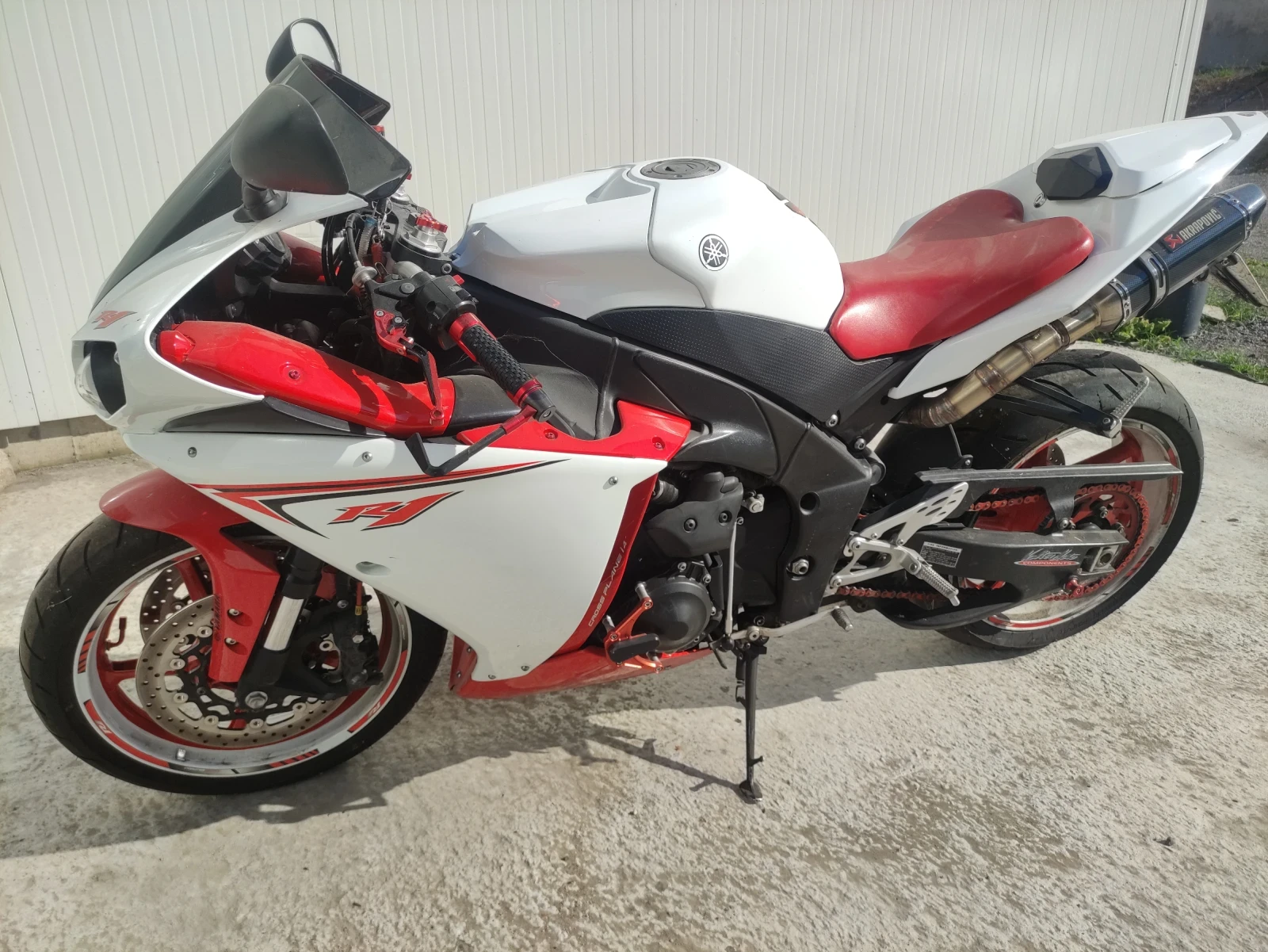 Yamaha YZF-R1  - изображение 3