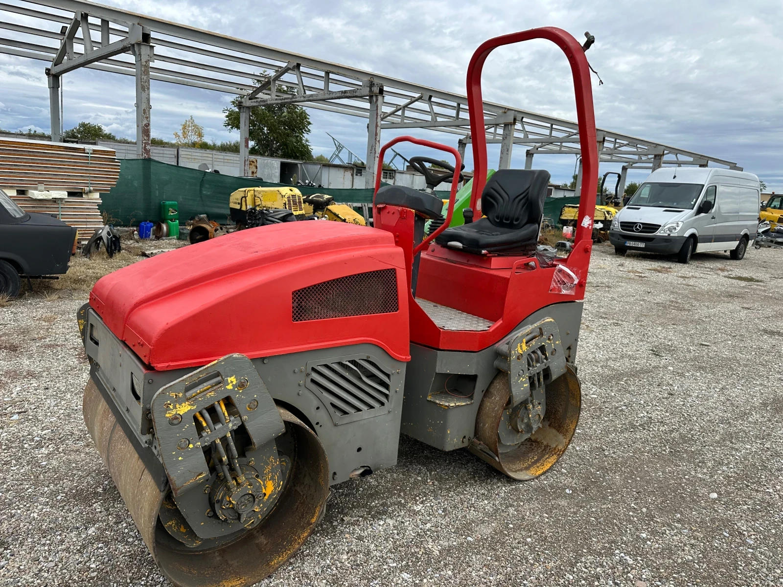 Валяк BOMAG BW120 AD4 НАЛИЧЕН, снимка 1