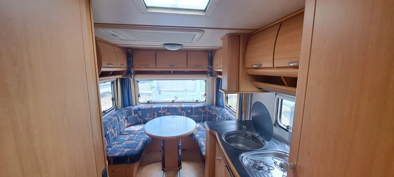 Каравана LMC 560 Мувър, снимка 8 - Каравани и кемпери - 50527034