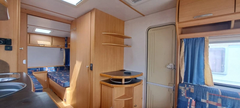 Каравана LMC 560 Мувър, снимка 7 - Каравани и кемпери - 50527034