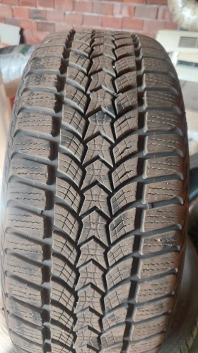 ����� �� �������� �� ���� 215/55R17