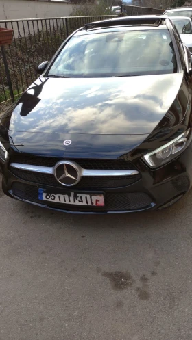 Mercedes-Benz A 180 Pano* LED* 3d.CAMERA* SPORT, снимка 1