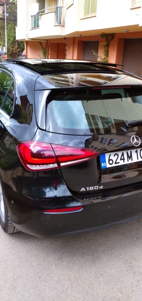 Mercedes-Benz A 180 Pano* LED* 3d.CAMERA* SPORT, снимка 4