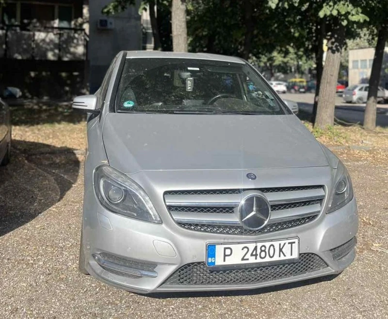 Mercedes-Benz B 200, снимка 1 - Автомобили и джипове - 46926450