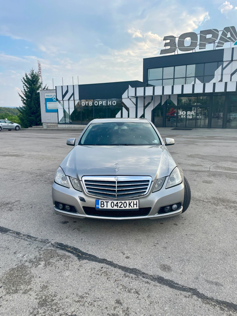 Mercedes-Benz E 200 Bluetec, снимка 3 - Автомобили и джипове - 47399590