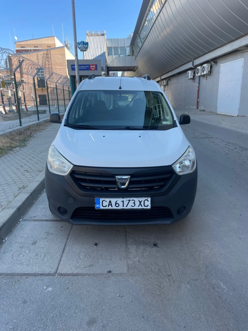 Dacia Dokker 1.5dci M1, снимка 6 - Автомобили и джипове - 47385961