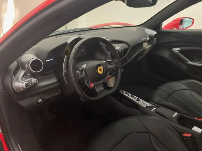 Ferrari F8 Tributo 3.9 V8, снимка 11 - Автомобили и джипове - 49564531