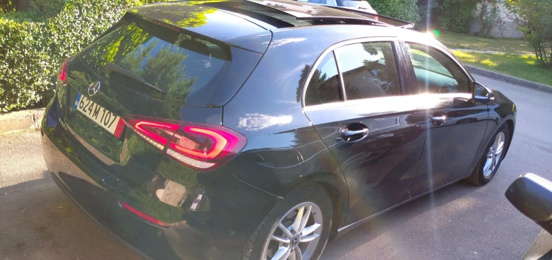 Mercedes-Benz A 180 Pano* LED* 3d.CAMERA* SPORT, снимка 7 - Автомобили и джипове - 49654923