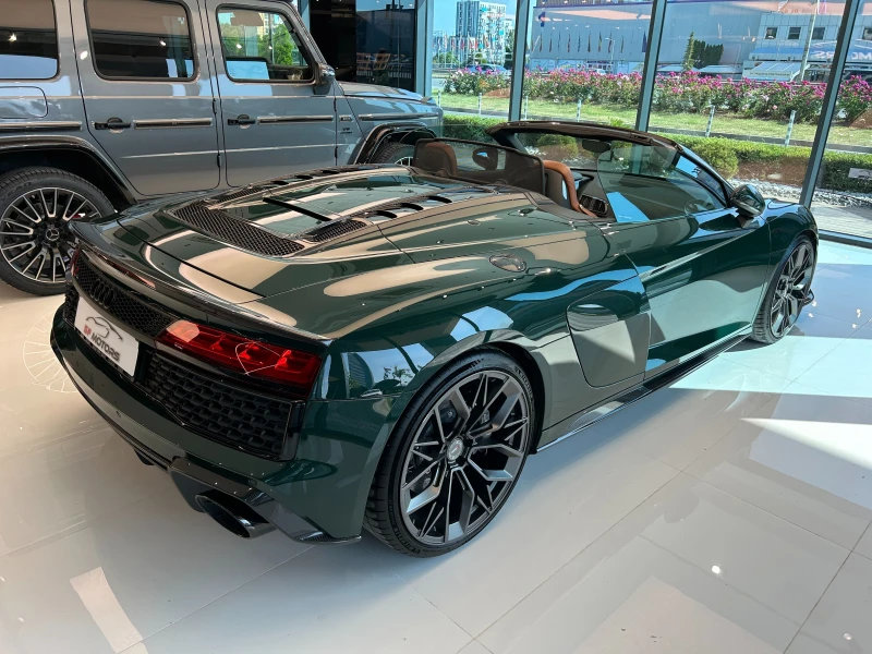 Audi R8 Spyder Performance, снимка 6 - Автомобили и джипове - 50709381