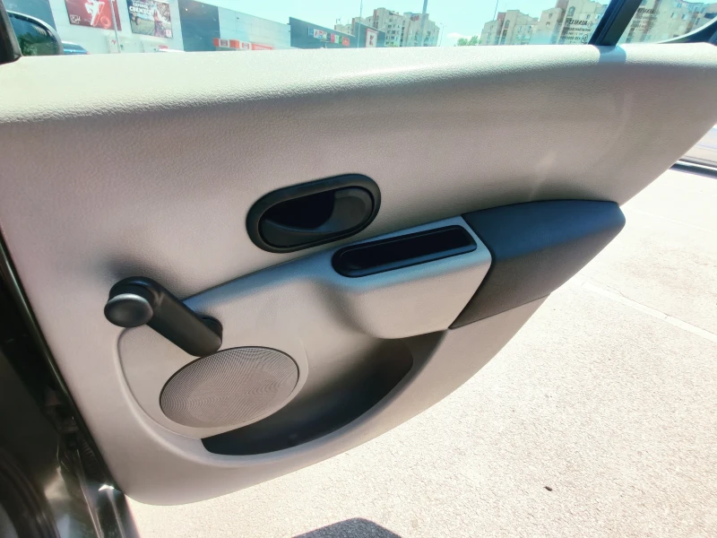 Renault Modus, снимка 8 - Автомобили и джипове - 52315122