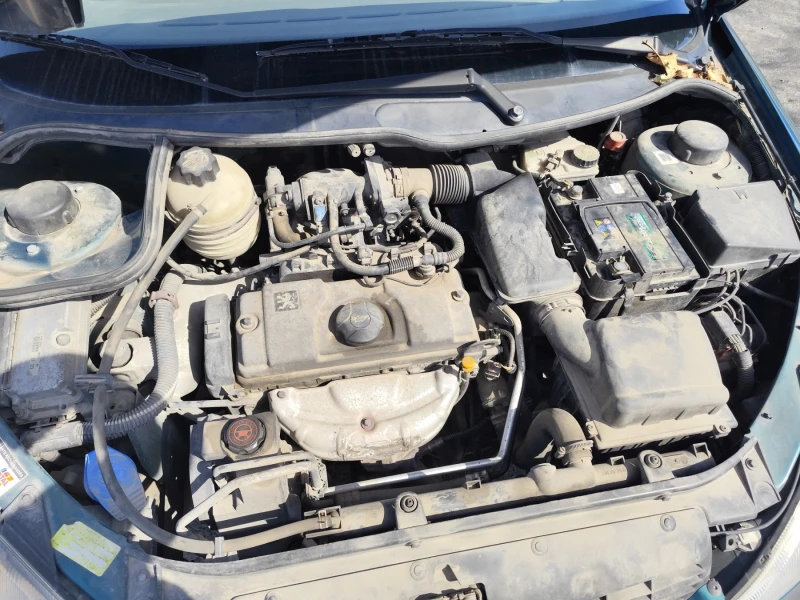 Peugeot 206 1.6, снимка 7 - Автомобили и джипове - 51603444