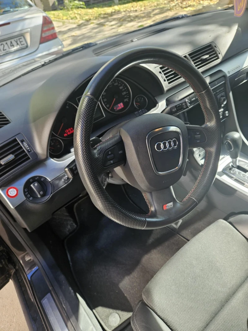 Audi A4, снимка 14 - Автомобили и джипове - 52286481