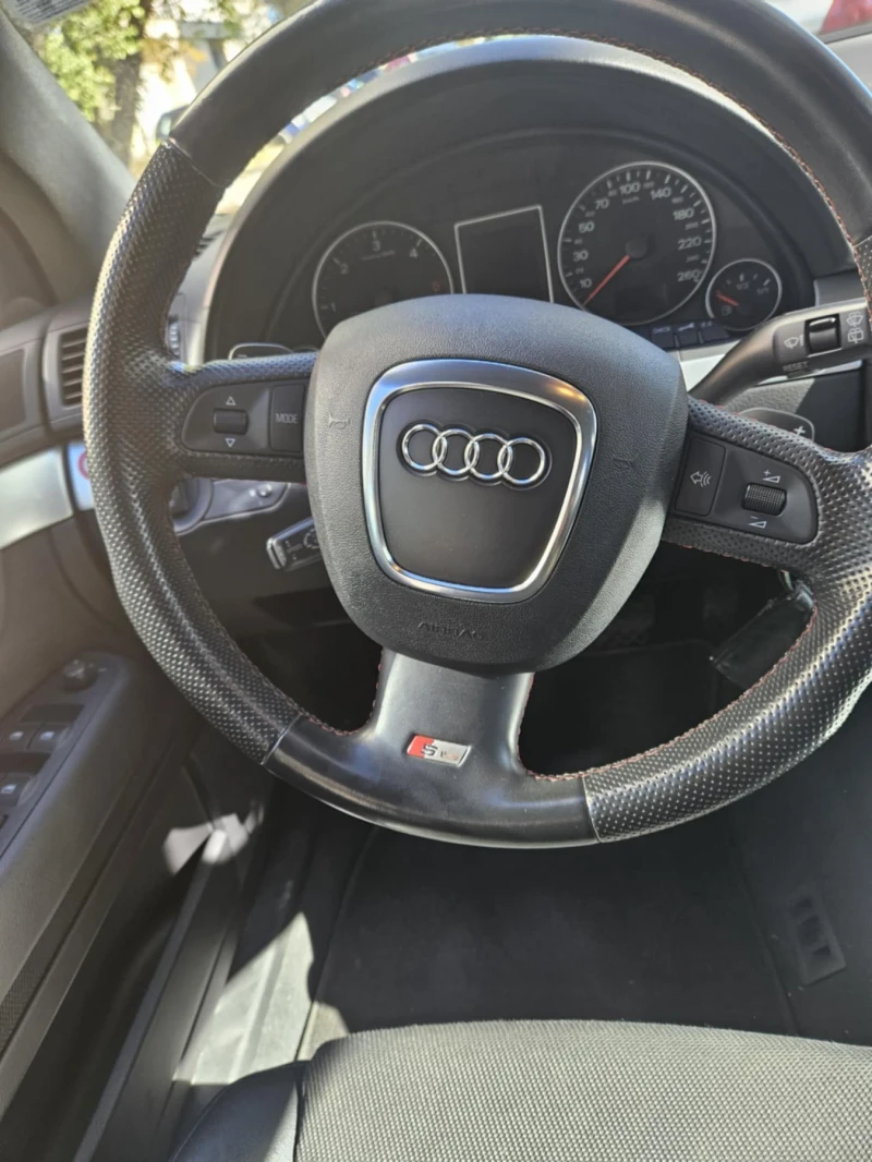 Audi A4, снимка 12 - Автомобили и джипове - 52286481