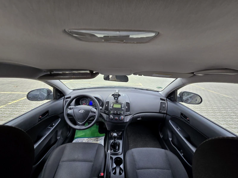Hyundai I30 КОЛЕДНА ПРОМОЦИЯ/1.6CRDI/ПЕРФЕКТЕН, снимка 15 - Автомобили и джипове - 52799758