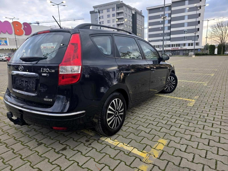 Hyundai I30 КОЛЕДНА ПРОМОЦИЯ/1.6CRDI/ПЕРФЕКТЕН, снимка 6 - Автомобили и джипове - 52799758