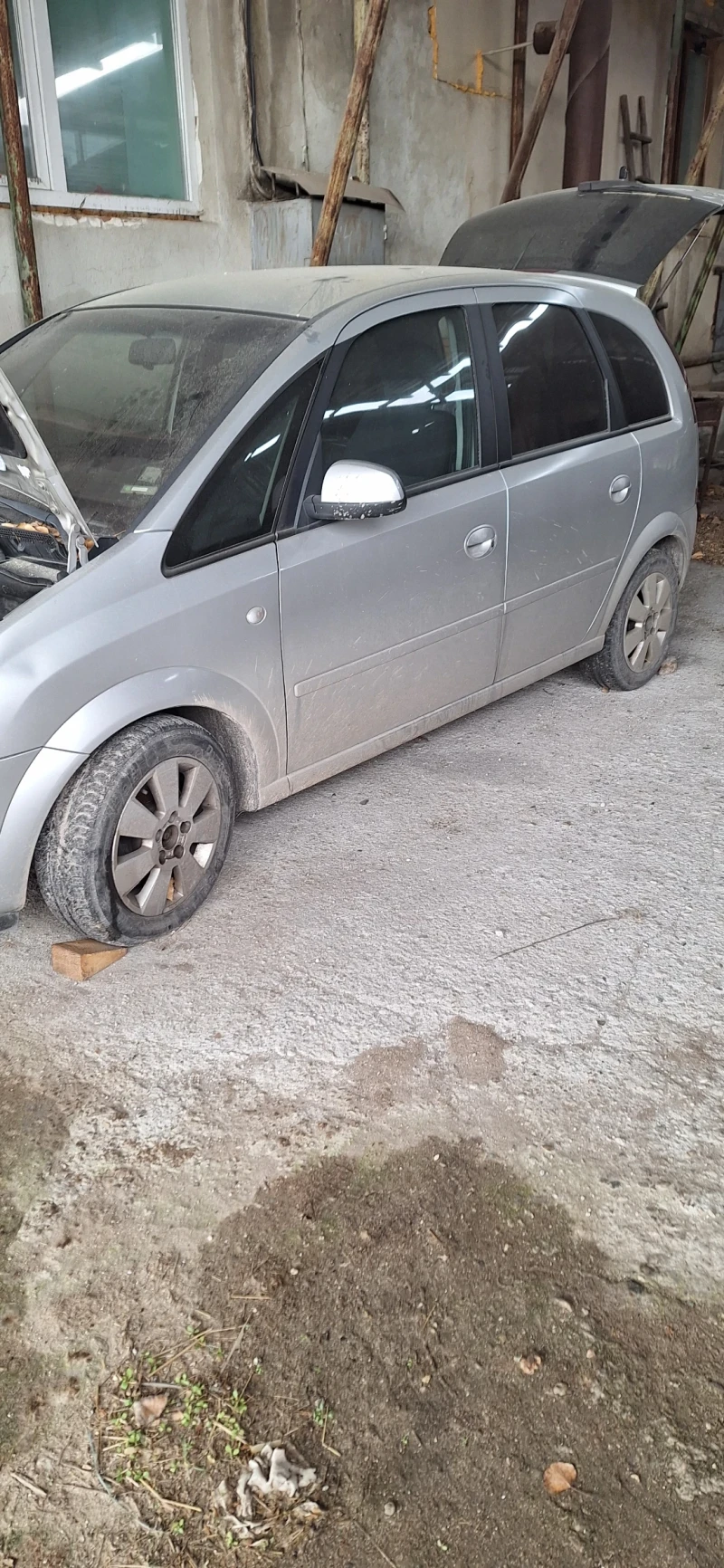 Opel Meriva 1.7 DCTI, снимка 4 - Автомобили и джипове - 53220041