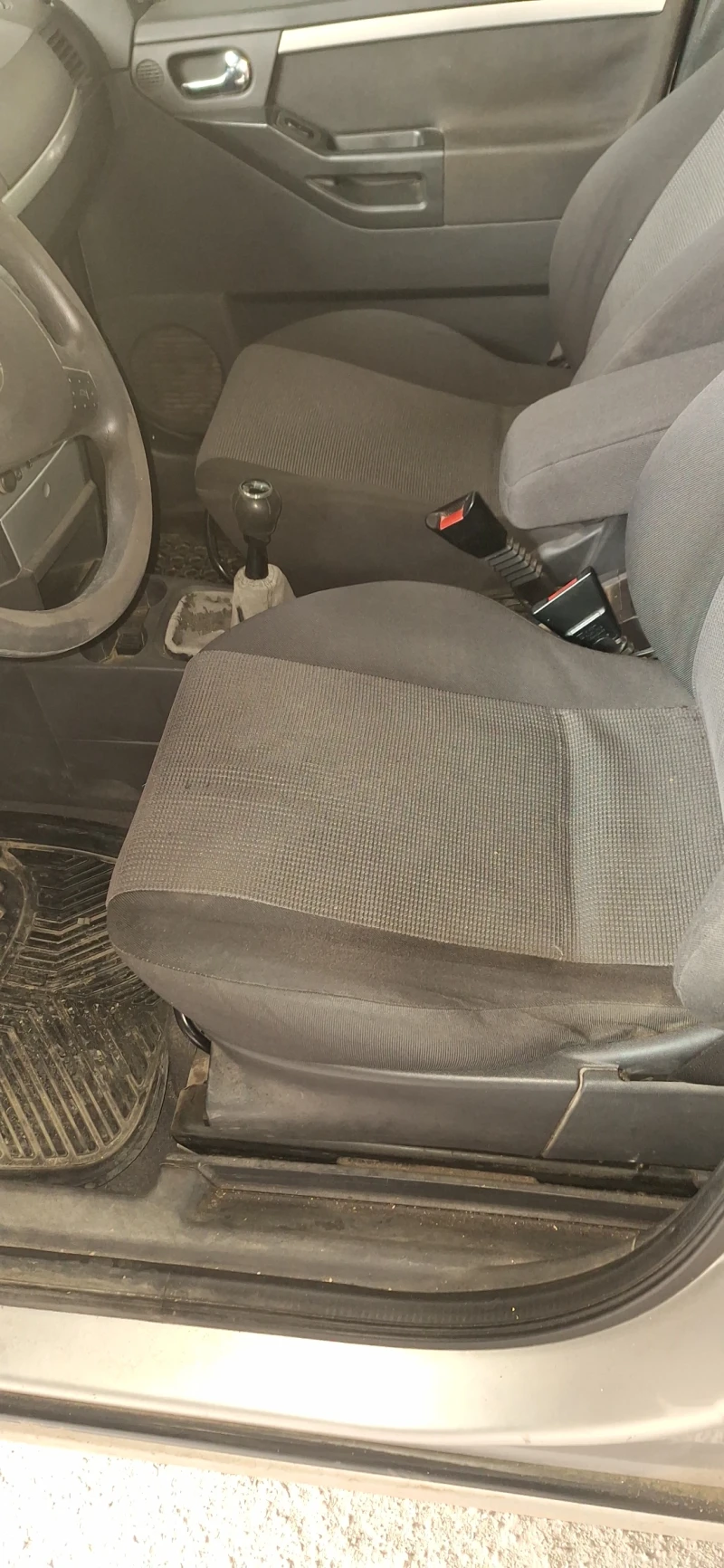 Opel Meriva 1.7 DCTI, снимка 8 - Автомобили и джипове - 53220041