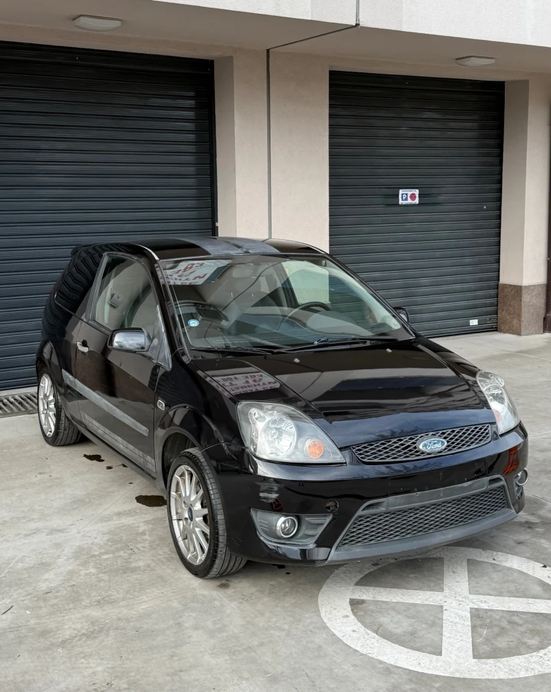 Ford Fiesta 1.6 бензин 101 коня Sport Edition, снимка 2 - Автомобили и джипове - 53384412