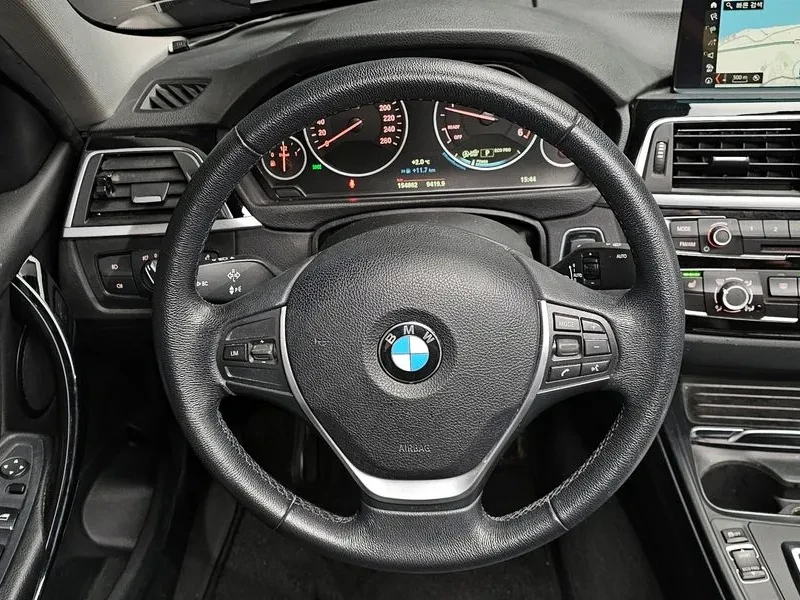 BMW 320 d, снимка 15 - Автомобили и джипове - 54592466