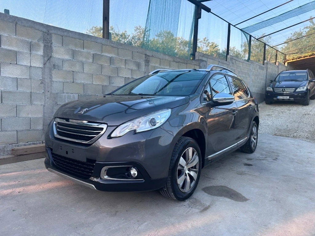 Peugeot 2008 1.2 VTi Allure, Панорама, снимка 1