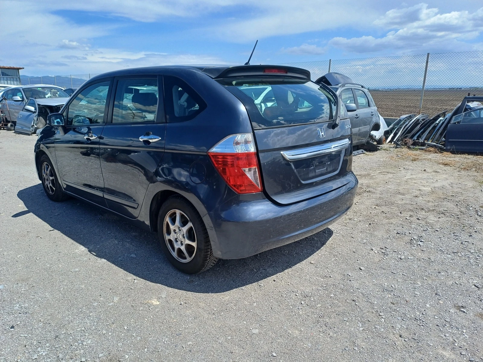 Honda Fr-v 1.7i - изображение 5