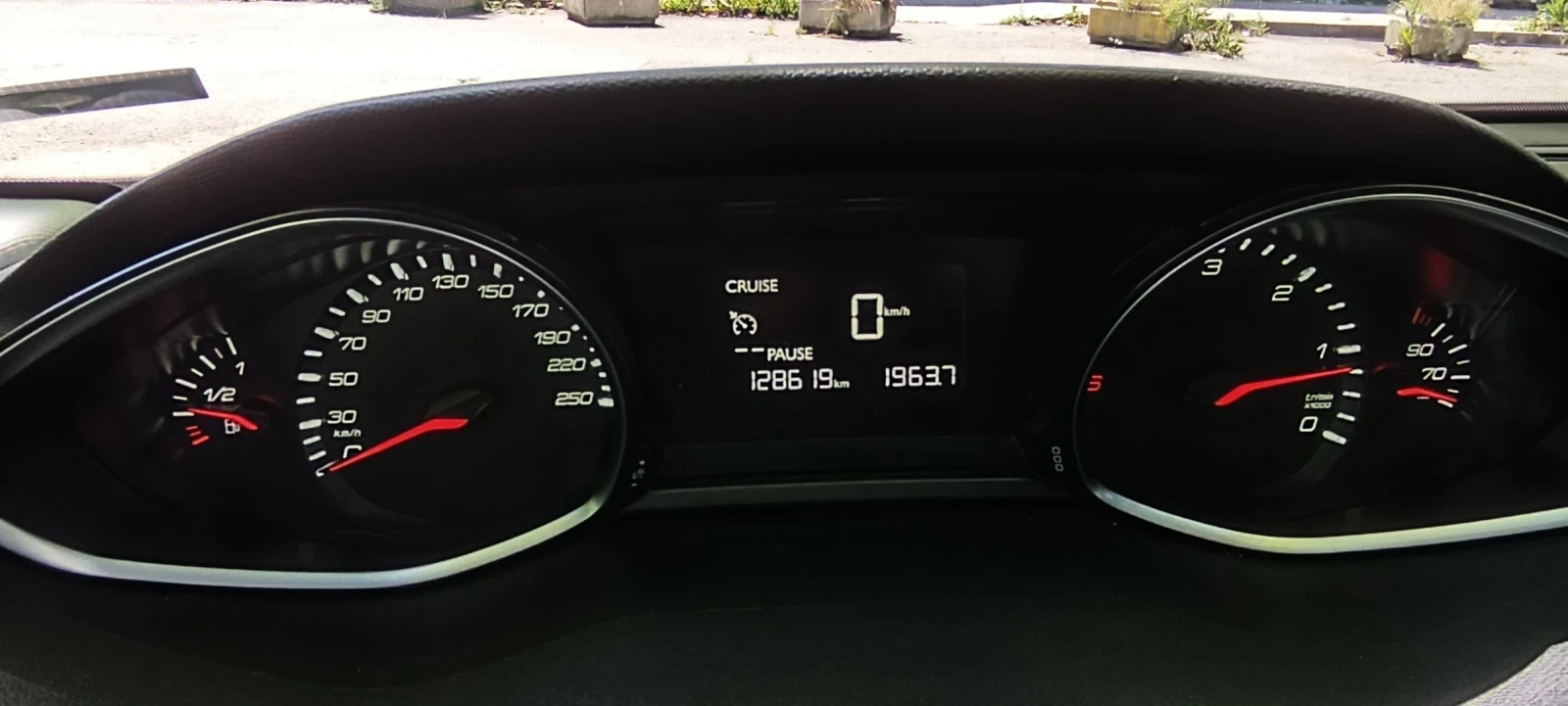 Peugeot 308 1.6 Blue HDI EURO 6  - изображение 6