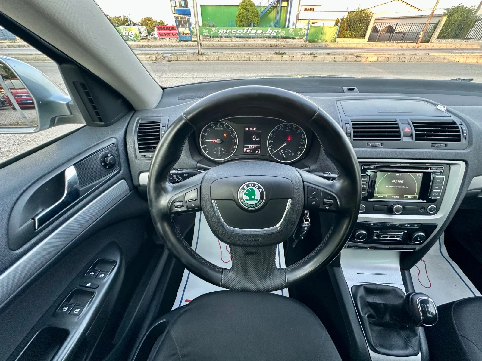 Skoda Octavia 1.6 TDI - изображение 10