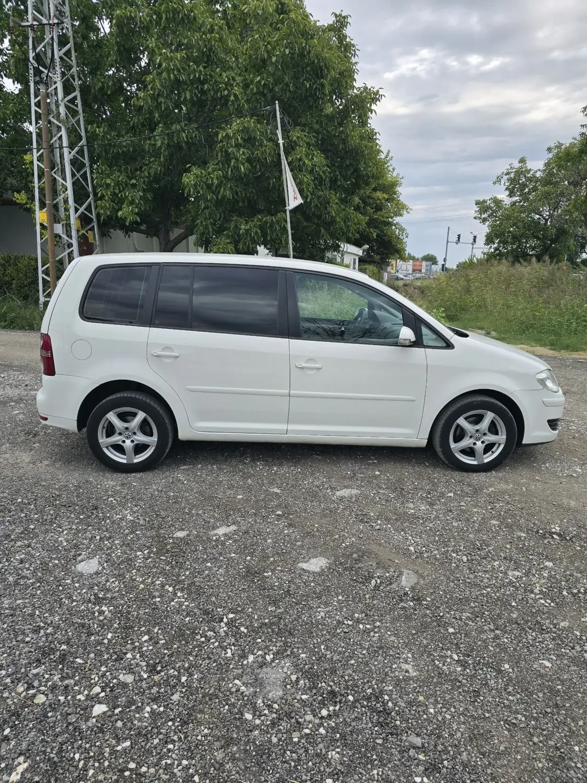 VW Touran Нов внос.Топ съсътояние - изображение 4