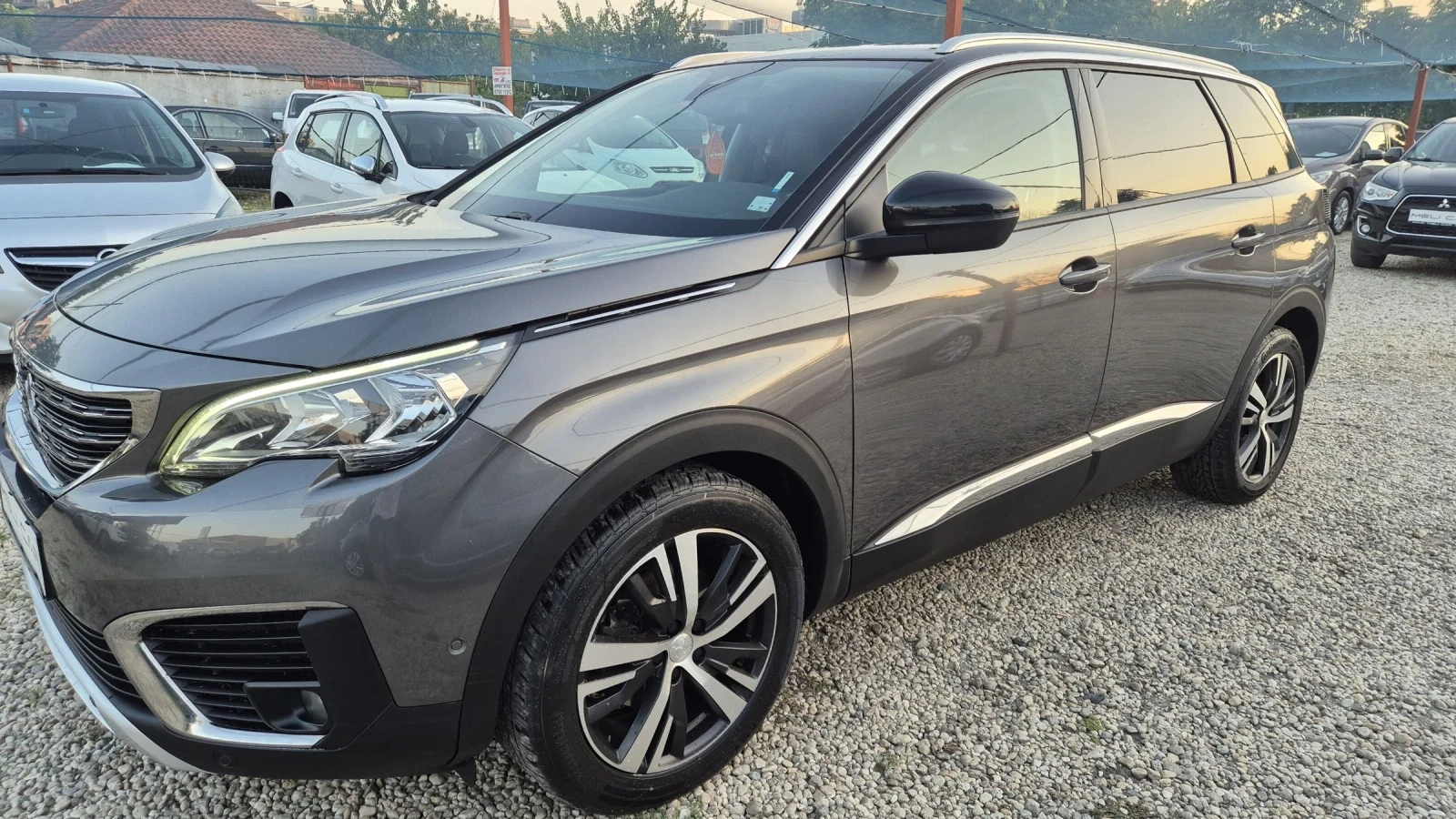 Peugeot 5008 1.6HDI ALLURE 158хил, 100%РЕАЛЕН ВИДЕО ЛИЗИНГ  - изображение 2
