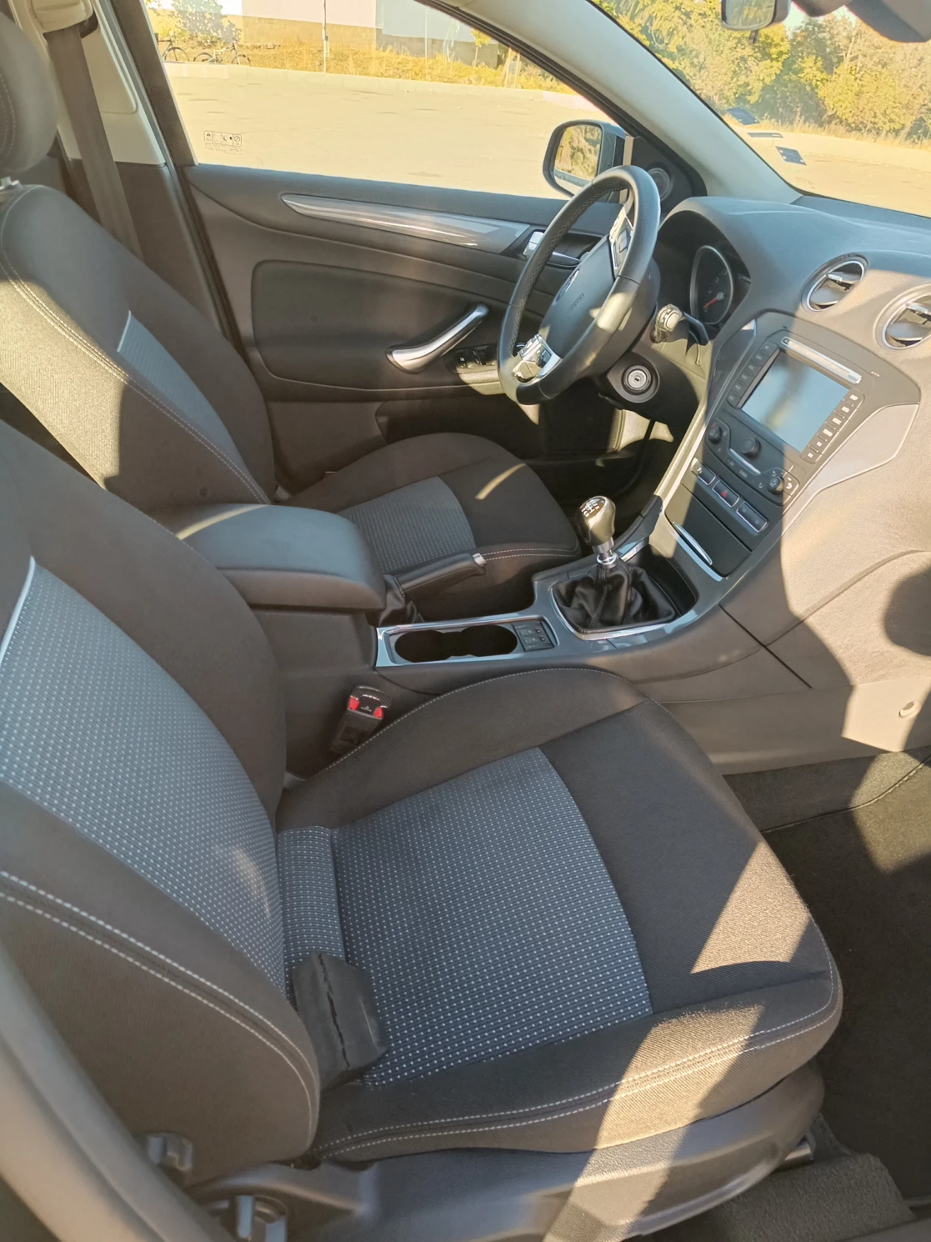 Ford Mondeo  - изображение 8