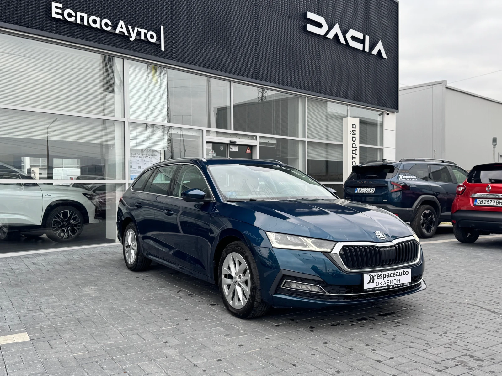 Skoda Octavia 2.0TDI/150к.с Style - изображение 3