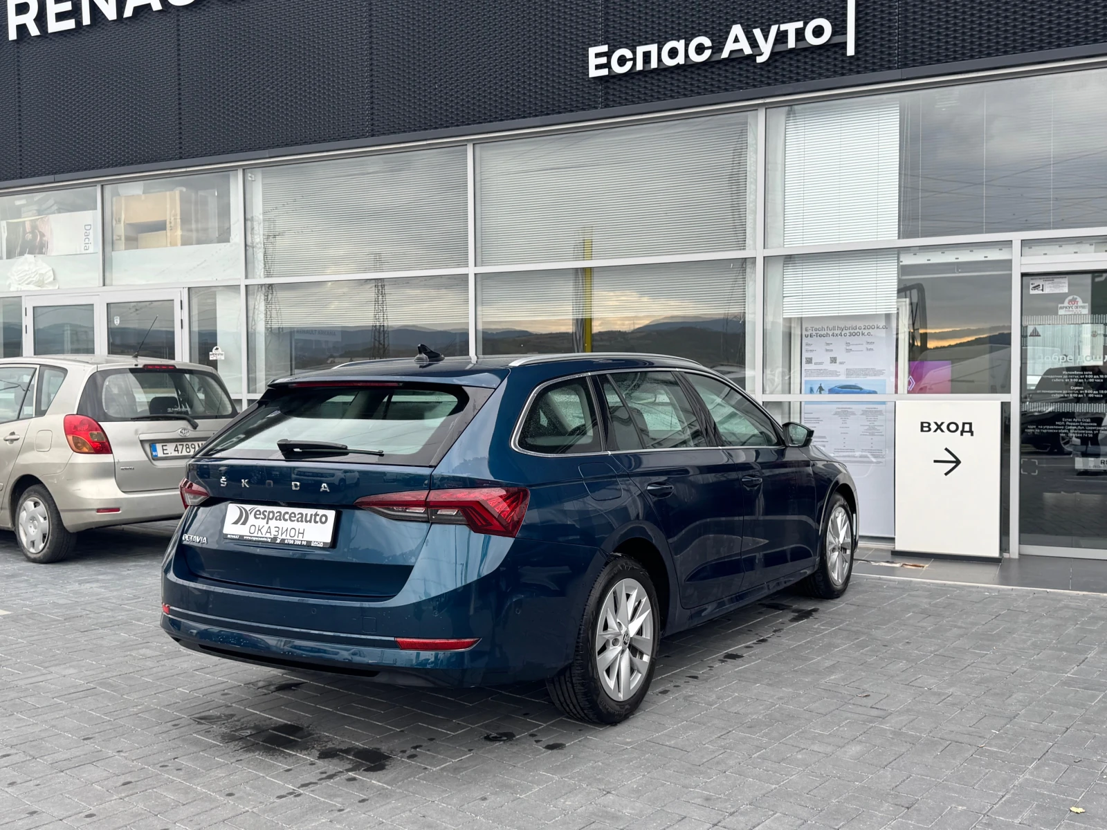Skoda Octavia 2.0TDI/150к.с Style - изображение 4
