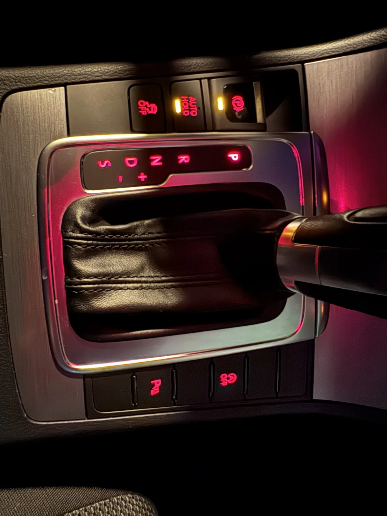 VW Passat  - изображение 7