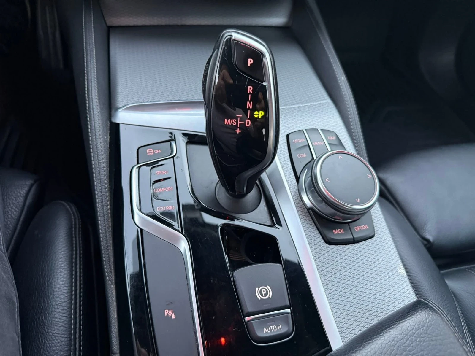 BMW 530 265hp, снимка 12 - Автомобили и джипове - 53816140