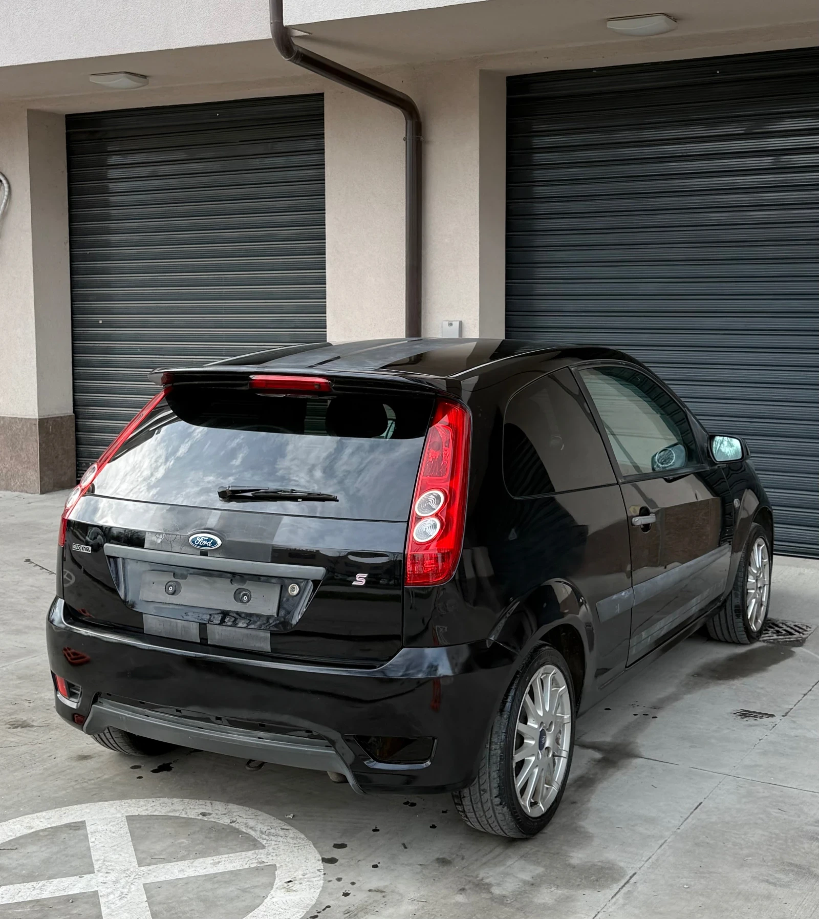 Ford Fiesta 1.6 бензин 101 коня Sport Edition - изображение 6