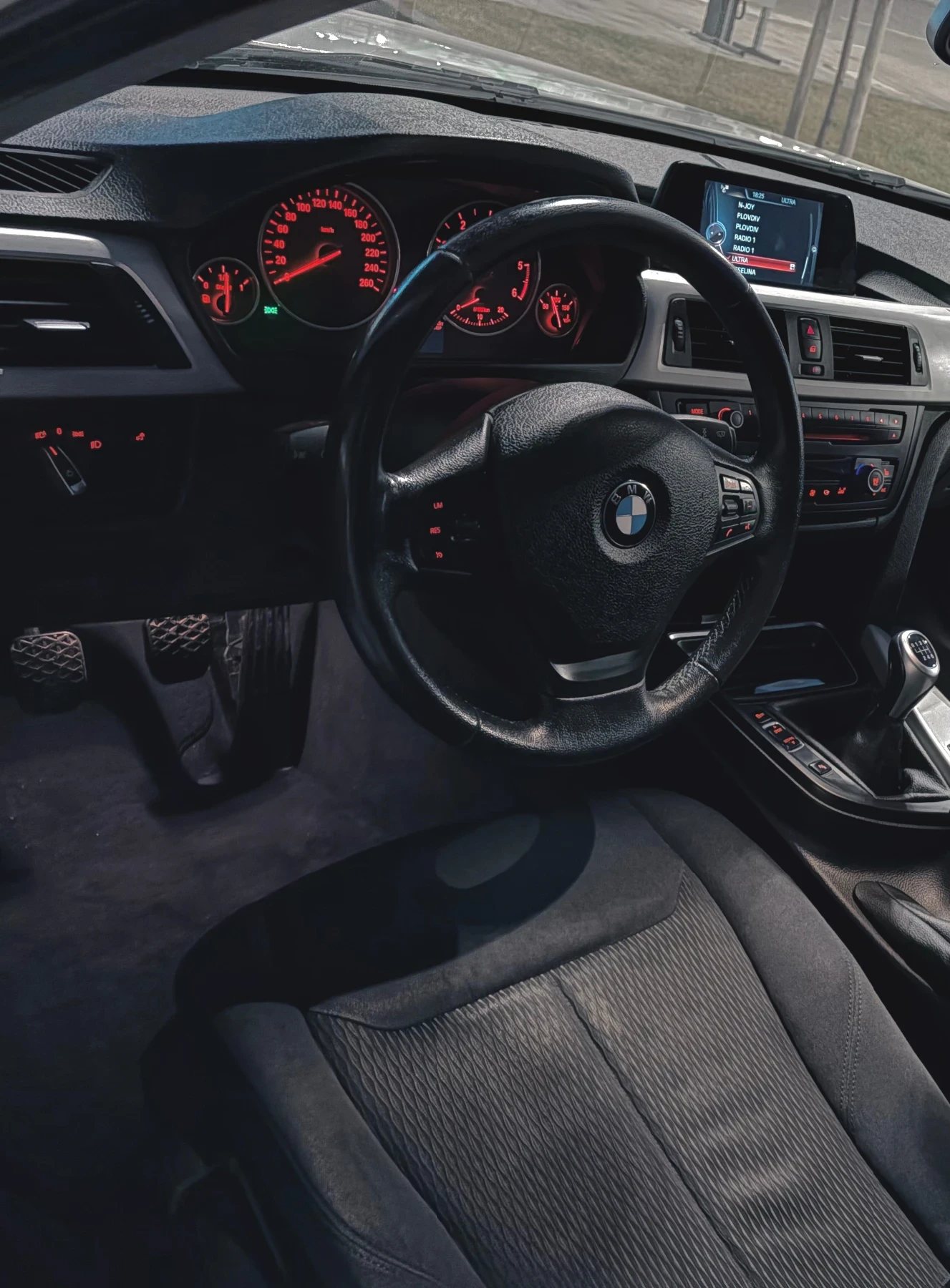 BMW 318  - изображение 5