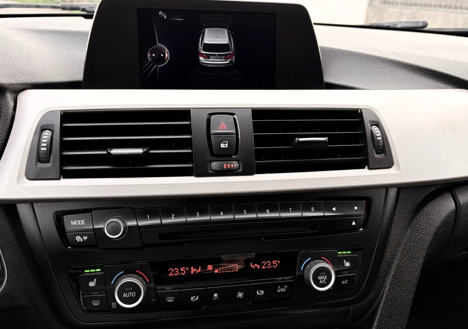 BMW 318 Full LED Key Less , снимка 8 - Автомобили и джипове - 53700676